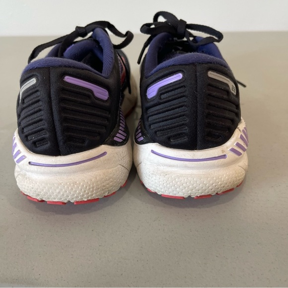 Brooks Women's Adrenaline GTS 22 shoe size 9 running walking casual work out gym - Picture 4 of 15